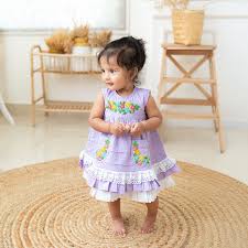 Babies dress